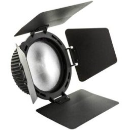 Nanlite CN-18X Fresnel-lins + Barndoors för P100 och P200