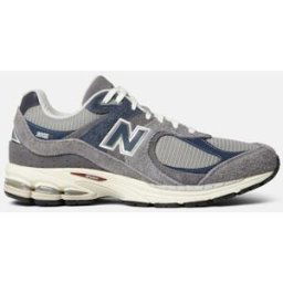 New Balance 2002R sneakers Male EU 40.5 Blå