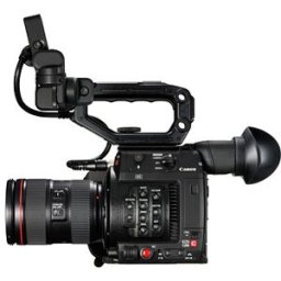Canon EOS C200 + EF 24-105 MKII
