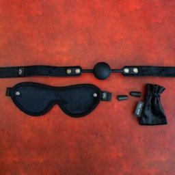 Mitac SEI MIO - Sensory Surrender - Blindfold, Gag and Earplug Kit