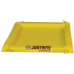 Spillbassäng uppfällbar Justrite, LxBxH 1372x762x51 mm, 38 L, monterad