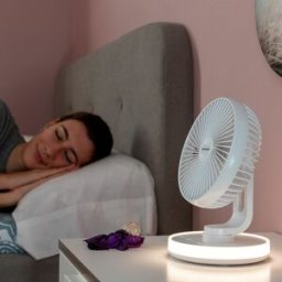 Laddningsbar Skrivbordsfläkt med LED FanLed InnovaGoods Ø6,6'' 4000 mAh