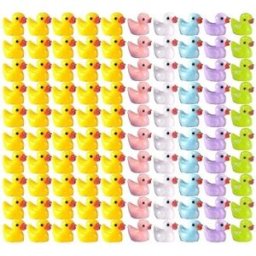 100 st Tiny Ducks Set Dekoration Realistisk Form Hållbar Harts Förtjusande ankor för jul födelsedagsfest Barnens dag 100pcs