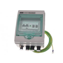 El-central 230vac plugin 1 x in / 3 x outl