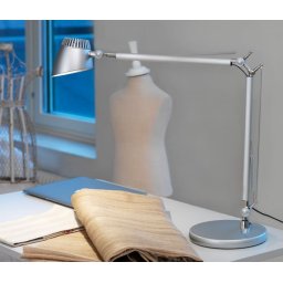 LightUp Valencia LED, 6W. SILVER. Dimmer. Bordsfot