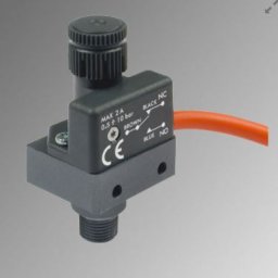 Tryckvakt skillair g1/8 2m kabel