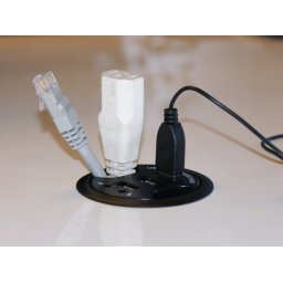 Axessline Satellit Combi - 3 USB + 2 Magic Hole