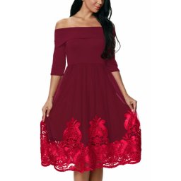 Dámske šaty s aplikáciou - burgundy