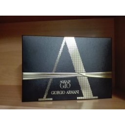 Prázdna Krabica Giorgio Armani, Rozmery: 31cm x 21cm x 6cm