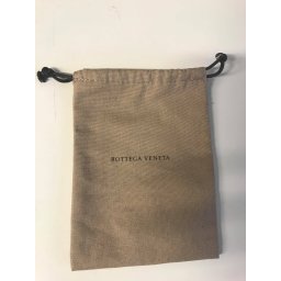Vrecúško Bottega Veneta, Rozmery: 11cm x 15cm