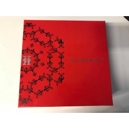 Prázdna krabica Givenchy Ange ou Demon le Secret, Rozmery: 23cm x 23cm x 7cm