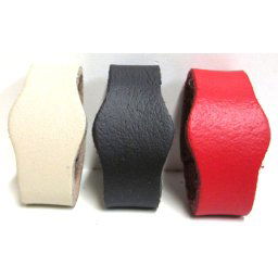 Kožené pútko za prackou na 2,9 cm opasok