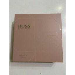 Prazdna krabica Hugo Boss The Scent, Rozmery 22cm X 22cm X 7cm