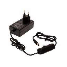 LED Solution LED zásuvkový zdroj (trafo) s vypínačom 12V 24W 05309