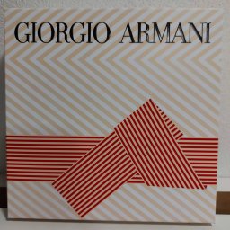 Prázdna krabica Giorgio Armani Si, Rozmery: 21cm x 21cm x 5cm