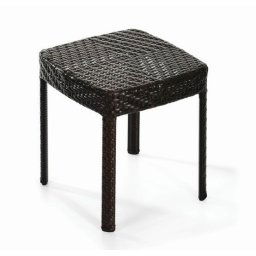 Praktický outdoorový stolík Tabure v minimalistickom hnedom prevedení.