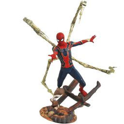 Marvel Premier Avengers 3 Iron Spider Man Statue AUG178005