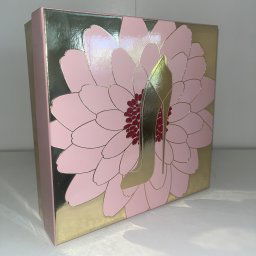 Prázdna Krabica Carolina Herrera Good Girl Blush, 23cm x 23cm x 7cm