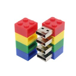 USB kľúč - LEGO kocka 32 GB