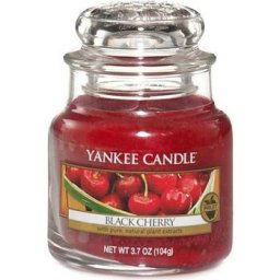 Yankee Candle Black Cherry, Vonná sviečka 104g