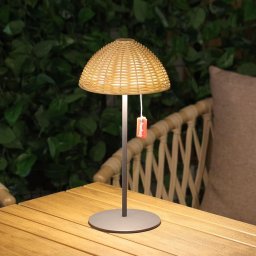 Stolová LED lampa - prenosná exteriérová (vonkajšia) ratanová lampa s IP44