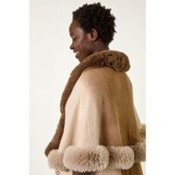 Roman Contrast Faux Fur Trim Cape one size female