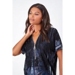 Lilly and Hope Abstract Print Zip Front V-Neck T-Shirt 10 female