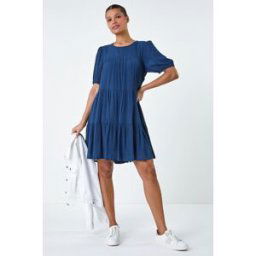 Lilly and Hope Textured Tiered Smock Dress 18 female