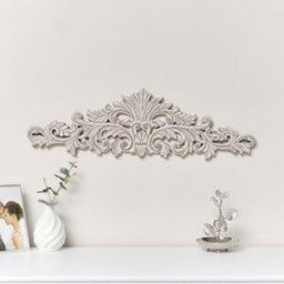 Vintage White Distressed Fleur De Lys Wall Plaque Material: Home Decor & Accessories/Wall Art & Plaques