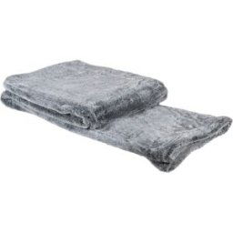 Large Light Grey Faux Fur Throw - 180cm x 135cm Material: Home Decor & Accessories/Blanket Throws