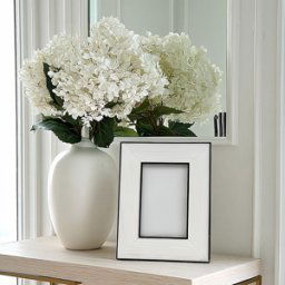 Lysa Black & White Monochrome Photo Frame- 5x7