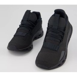 ON Cloudpulse Training Trainers – Black Eclipse – Size 11.5