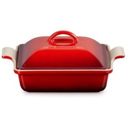 Le Creuset Heritage Stoneware 23cm Square Dish with Lid - Cerise