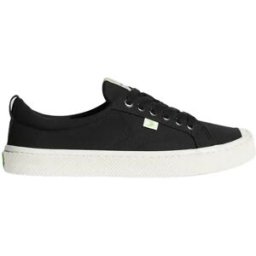 Cariuma OCA Low Womens Skate Shoes (Black Canvas) - Black;White - Size: 4 EU