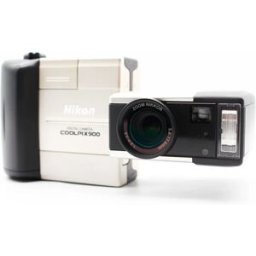 Nikon Coolpix 900 Digital Bridge Camera Excellent SDS