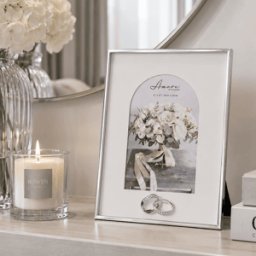 Silver Wedding Arch Photo Frame with Rings- 4x6