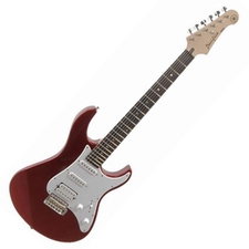 Yamaha Pacifica 012