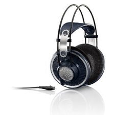AKG K702