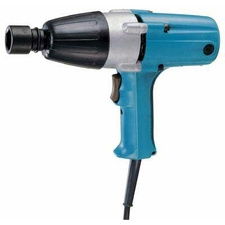 Makita 6905B