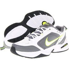 Nike Air Monarch IV