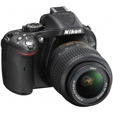 Aparat foto DSLR Nikon D5200 kit 18-55mm, 24.1 MP, Filmare Full HD