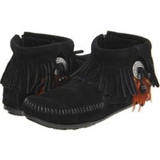 Minnetonka Concho/Feather Side Zip Boot