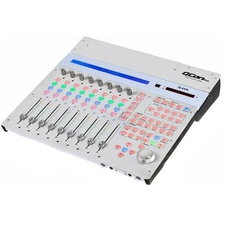 Icon Qcon Pro